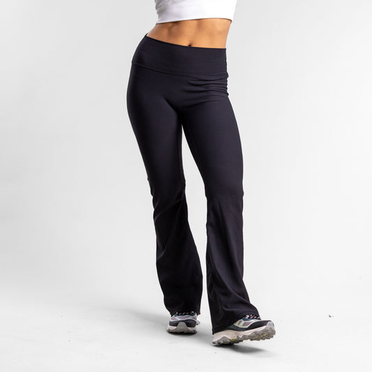 Agile Flared Legging Women's BLACK