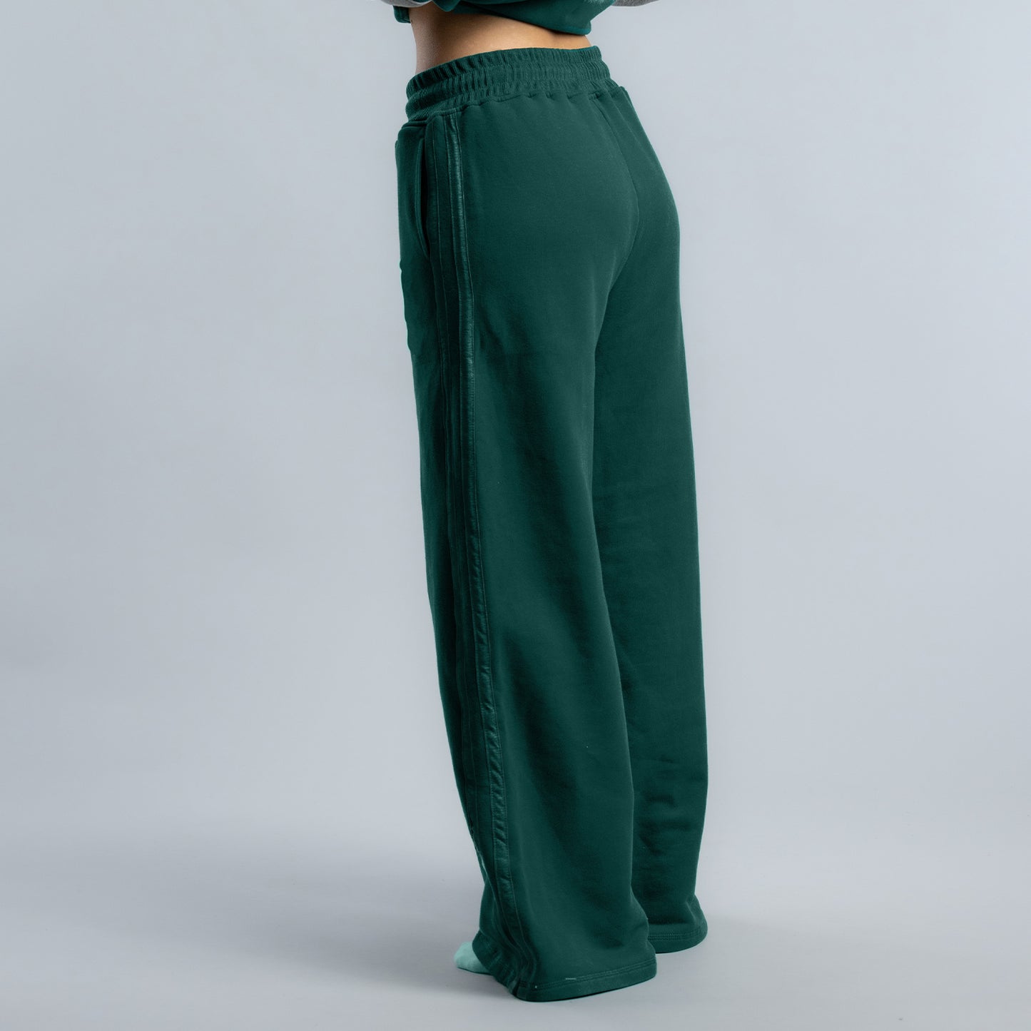 Labb Wide Leg Block Track Pant Women's MOSS