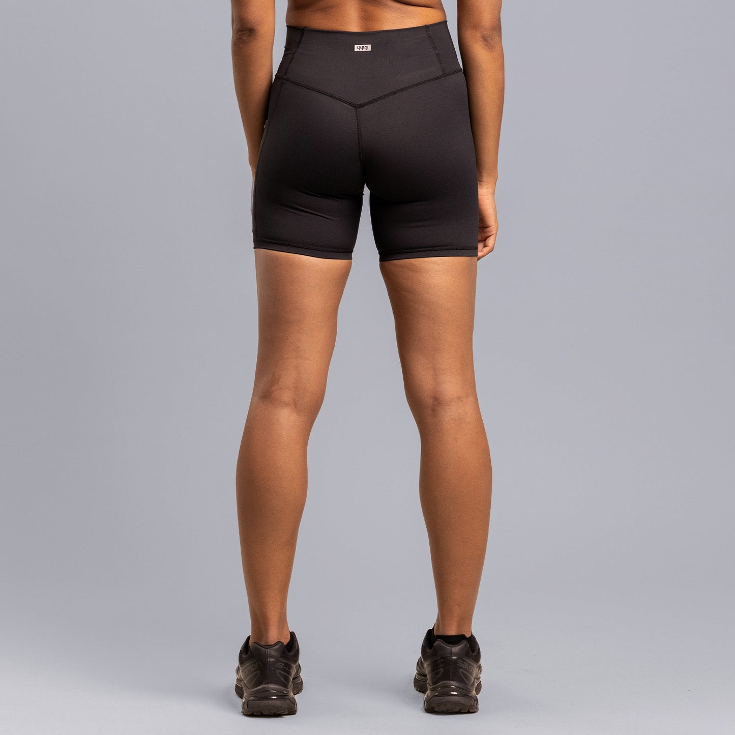 Capsize Velocity 6" Mid Short Women's BLACK