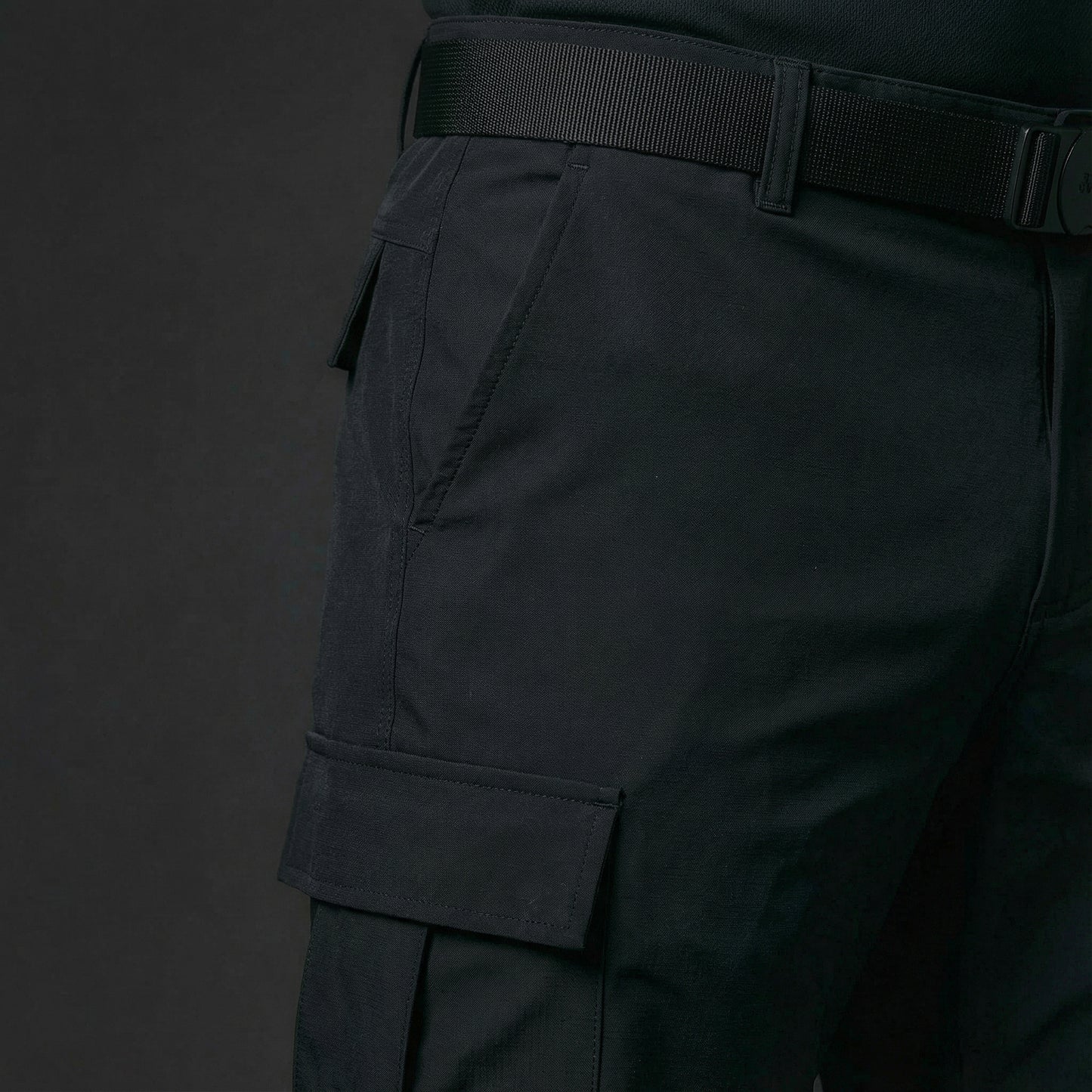 Performance terrain cargo shorts – men (black)